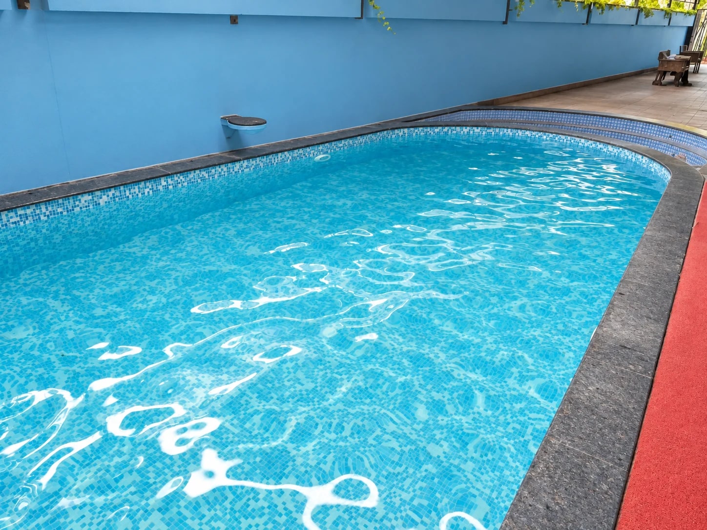 Swimming pool at AAR Royal Park