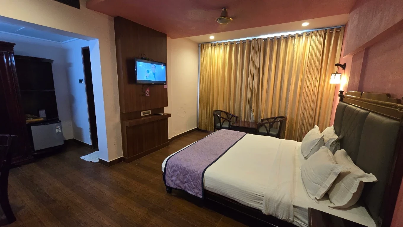 Guest room
